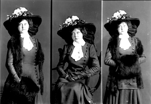 Click to see GP-513 of Moore Glass Plate Collection (GP-)
