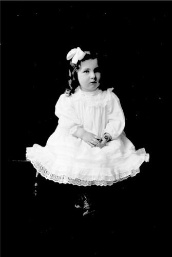 Click to see GP-517 of Moore Glass Plate Collection (GP-)