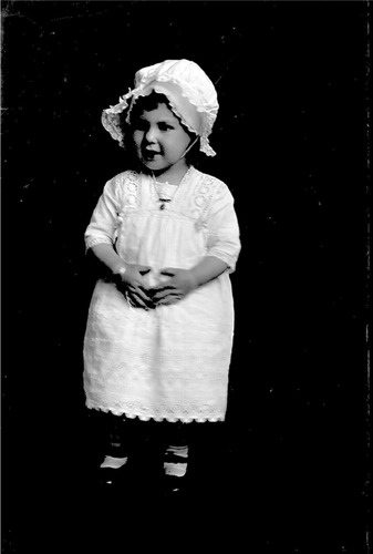 Click to see GP-518 of Moore Glass Plate Collection (GP-)