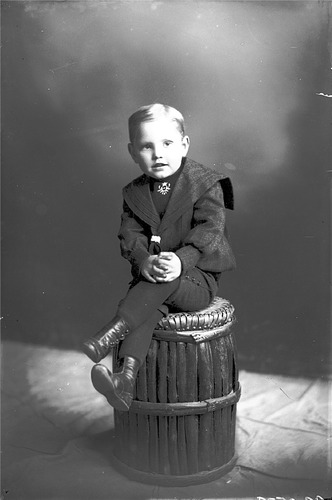 Click to see GP-538 of Moore Glass Plate Collection (GP-)