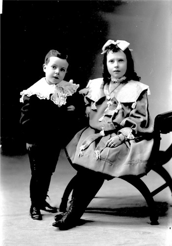 Click to see GP-545 of Moore Glass Plate Collection (GP-)