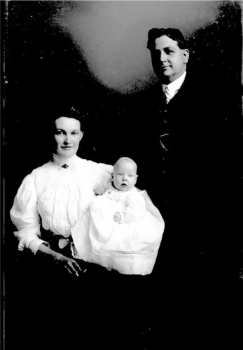 Click to see GP-546 of Moore Glass Plate Collection (GP-)