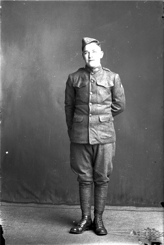 Click to see GP-562 of Moore Glass Plate Collection (GP-)