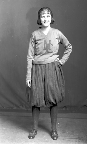 Click to see GP-572 of Moore Glass Plate Collection (GP-)