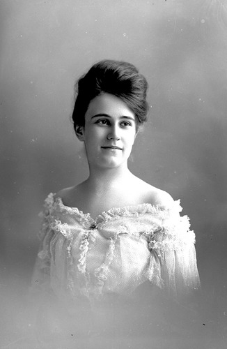Click to see GP-594 of Moore Glass Plate Collection (GP-)