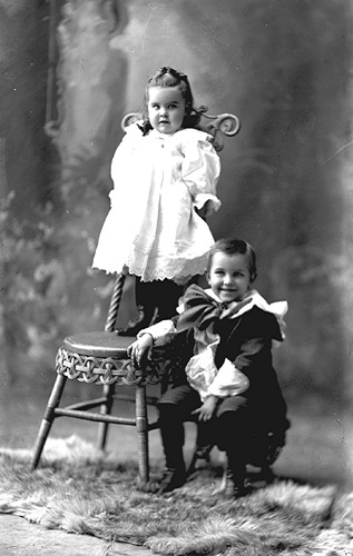 Click to see GP-604 of Moore Glass Plate Collection (GP-)