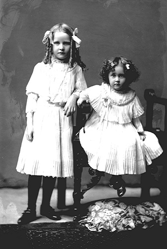 Click to see GP-611 of Moore Glass Plate Collection (GP-)