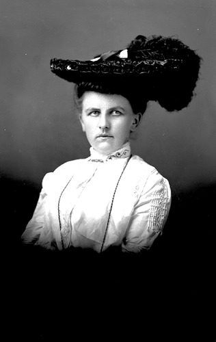 Click to see GP-622 of Moore Glass Plate Collection (GP-)