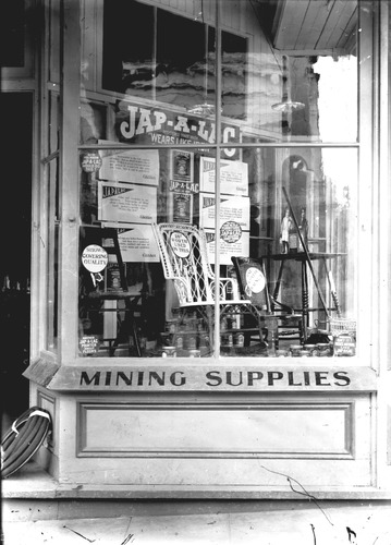 Click to see GP-640 of Moore Glass Plate Collection (GP-)
