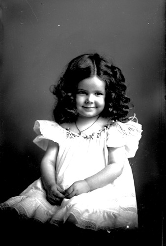 Click to see GP-660 of Moore Glass Plate Collection (GP-)