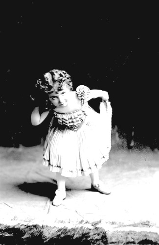 Click to see GP-718 of Moore Glass Plate Collection (GP-)
