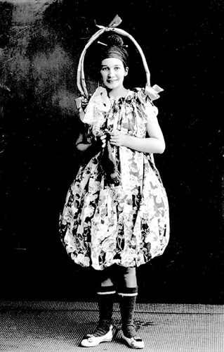Click to see GP-720 of Moore Glass Plate Collection (GP-)