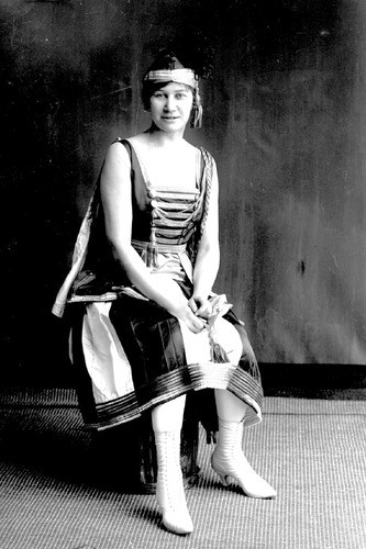 Click to see GP-721 of Moore Glass Plate Collection (GP-)
