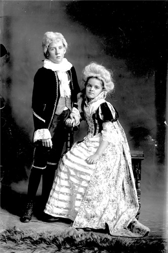 Click to see GP-726 of Moore Glass Plate Collection (GP-)