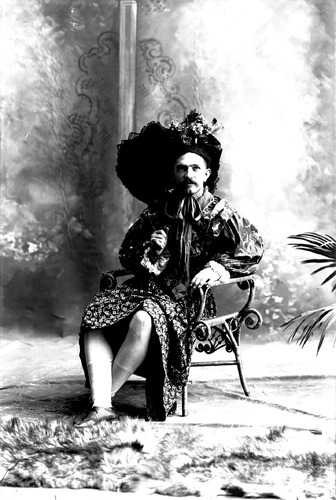 Click to see GP-732 of Moore Glass Plate Collection (GP-)