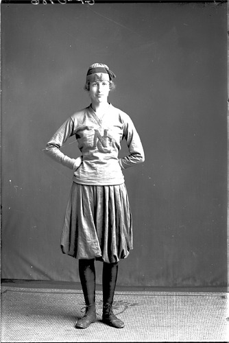 Click to see GP-786 of Moore Glass Plate Collection (GP-)