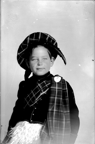 Click to see GP-791 of Moore Glass Plate Collection (GP-)