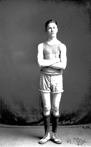 Click to see GP-810 of Moore Glass Plate Collection (GP-)
