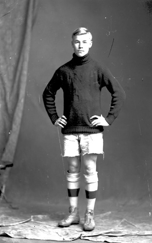 Click to see GP-813 of Moore Glass Plate Collection (GP-)