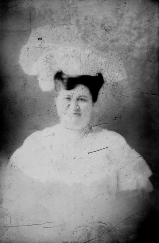 Click to see GP-853 of Moore Glass Plate Collection (GP-)