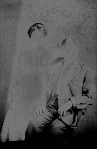 Click to see GP-879 of Moore Glass Plate Collection (GP-)