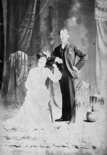 Click to see GP-880 of Moore Glass Plate Collection (GP-)