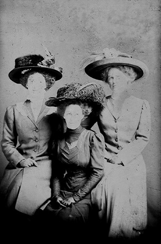 Click to see GP-894 of Moore Glass Plate Collection (GP-)