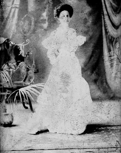 Click to see GP-895 of Moore Glass Plate Collection (GP-)