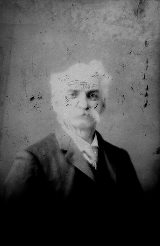 Click to see GP-910 of Moore Glass Plate Collection (GP-)