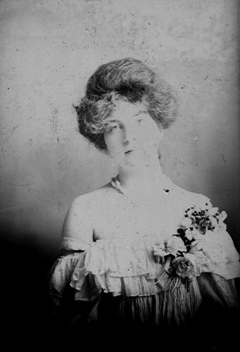 Click to see GP-952 of Moore Glass Plate Collection (GP-)