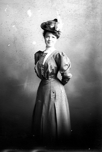 Click to see GP-974 of Moore Glass Plate Collection (GP-)