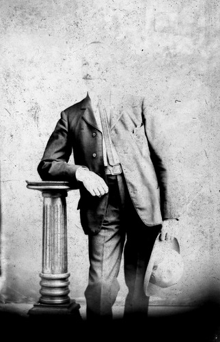 Click to see GP-986 of Moore Glass Plate Collection (GP-)