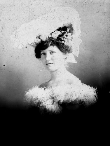 Click to see GP-995 of Moore Glass Plate Collection (GP-)