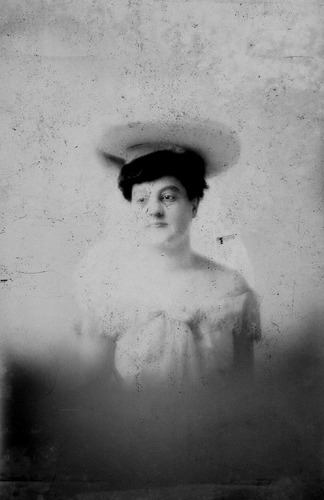 Click to see GP-1007 of Moore Glass Plate Collection (GP-)