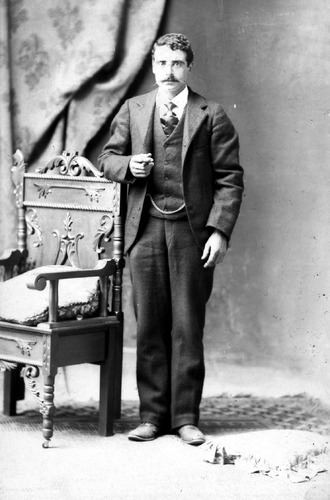 Click to see GP-1040 of Moore Glass Plate Collection (GP-)