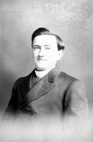 Click to see GP-1065 of Moore Glass Plate Collection (GP-)