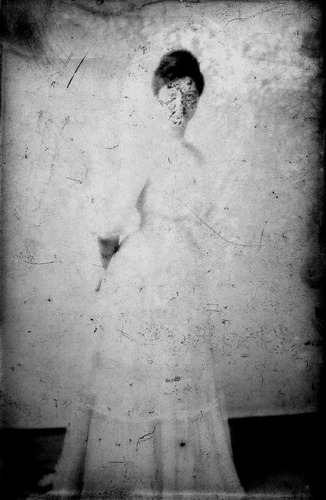 Click to see GP-1069 of Moore Glass Plate Collection (GP-)