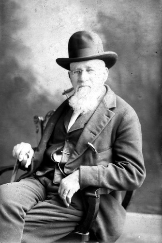 Click to see GP-1079 of Moore Glass Plate Collection (GP-)