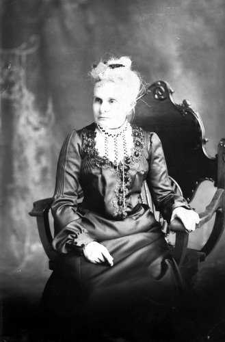 Click to see GP-1082 of Moore Glass Plate Collection (GP-)