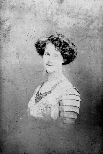 Click to see GP-1084 of Moore Glass Plate Collection (GP-)