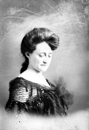 Click to see GP-1139 of Moore Glass Plate Collection (GP-)