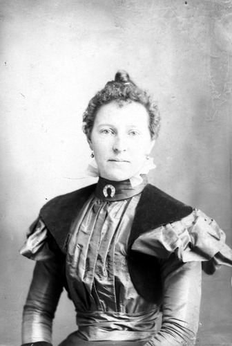 Click to see GP-1153 of Moore Glass Plate Collection (GP-)