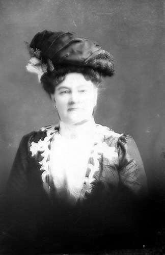 Click to see GP-1160 of Moore Glass Plate Collection (GP-)