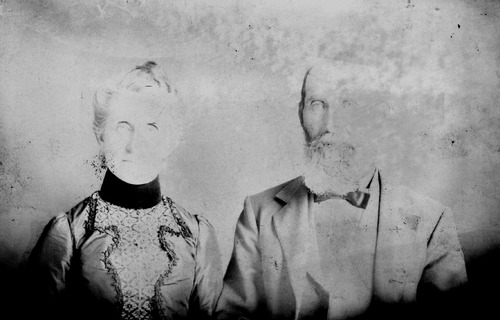 Click to see GP-1197 of Moore Glass Plate Collection (GP-)