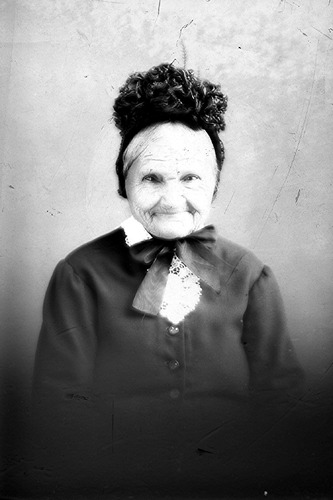 Click to see GP-1204 of Moore Glass Plate Collection (GP-)