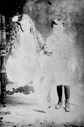 Click to see GP-1225 of Moore Glass Plate Collection (GP-)