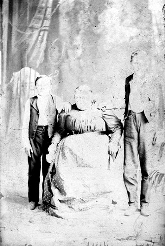 Click to see GP-1229 of Moore Glass Plate Collection (GP-)