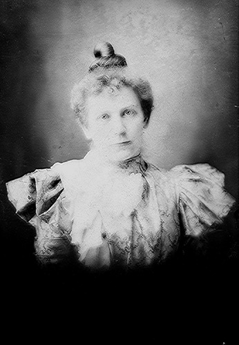 Click to see GP-1247 of Moore Glass Plate Collection (GP-)