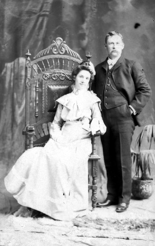 Click to see GP-1255 of Moore Glass Plate Collection (GP-)