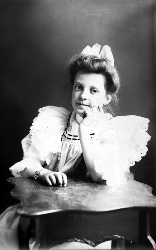 Click to see GP-1256 of Moore Glass Plate Collection (GP-)